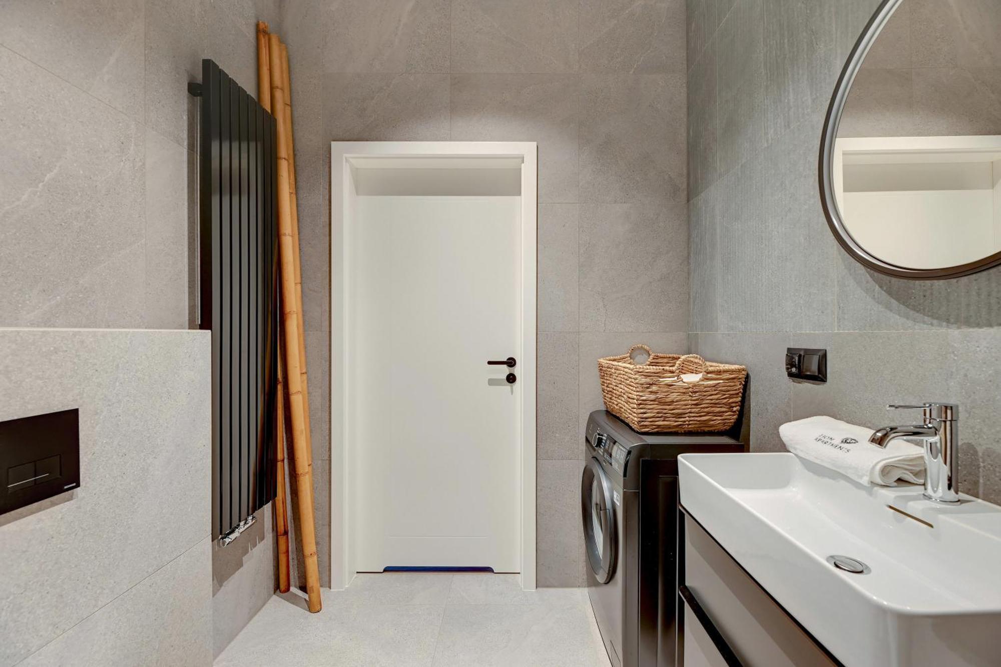 Scala City Center Apartments & Studios By Lion Apartments Gdansk Exterior photo